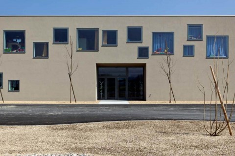 AUX ISLES, SALLE DE GYM TRIPLE ET PAVILLON PARASCOLAIRE – YVERDON-LES-BAINS